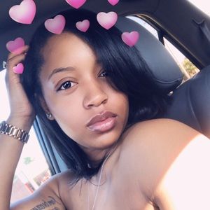 Meet your Posher, Siani